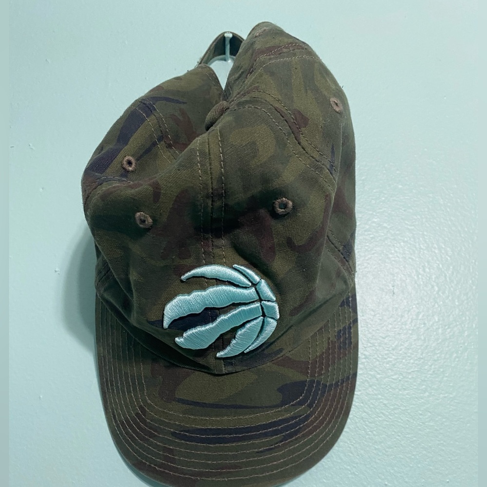 Toronto Raptors Camouflage Cap with Blue Logo